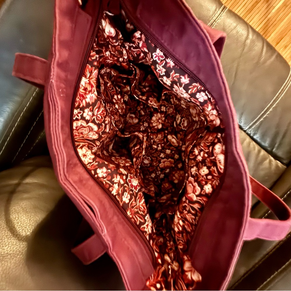 Vera Bradley wine colored purse. - Picture 4 of 12